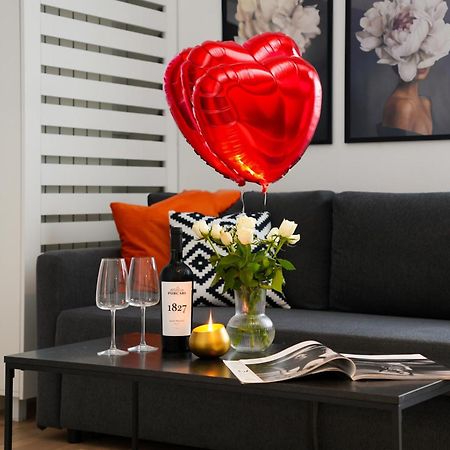 Maria - Modern Apartment With Parking And Workspace Bukarest Exterior foto