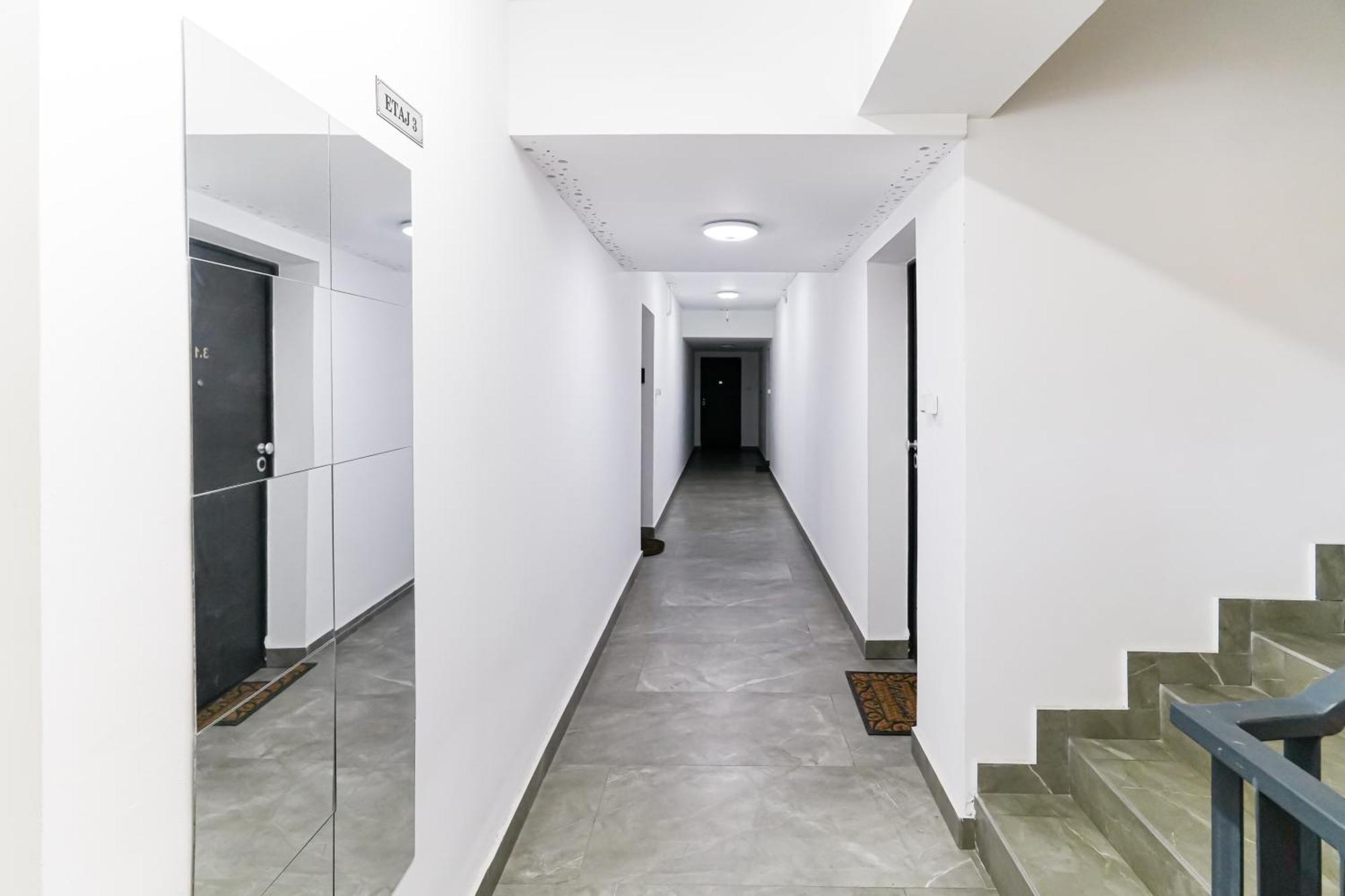 Maria - Modern Apartment With Parking And Workspace Bukarest Exterior foto